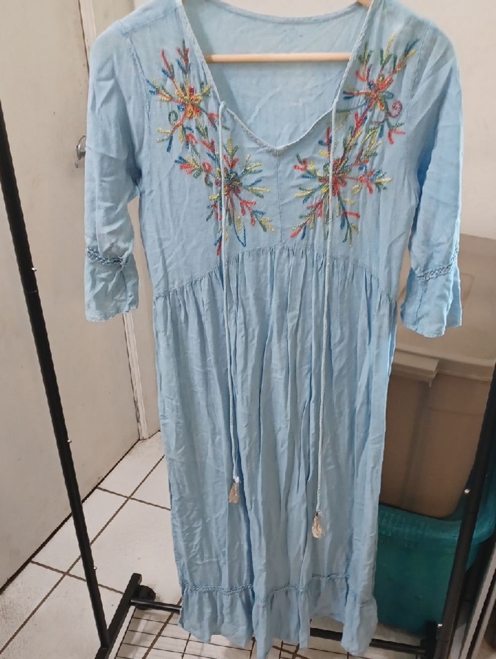 Source Unknown Light Blue Embroidered Maxi Dress